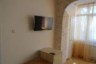 Отель Private Residence Osobnyak Одесса Улучшенный семейный номер-2