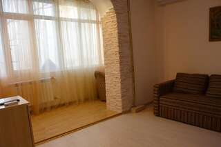 Отель Private Residence Osobnyak Одесса Улучшенный семейный номер-7
