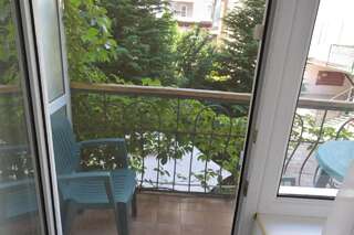 Отель Private Residence Osobnyak Одесса Улучшенный двухместный номер с 1 кроватью и балконом-4